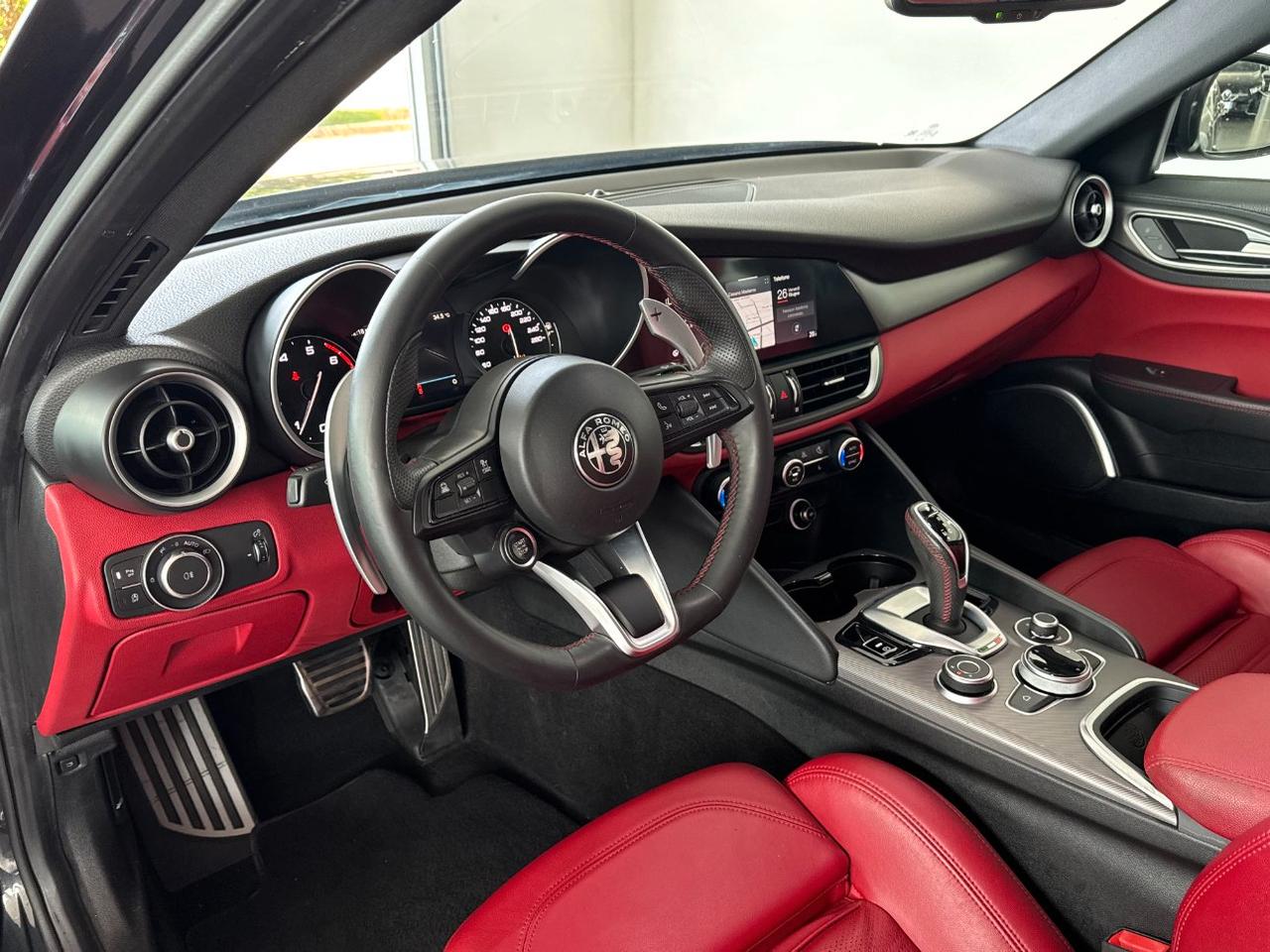 Alfa Romeo Giulia 2.0 t Veloce 280cv RWD AT8