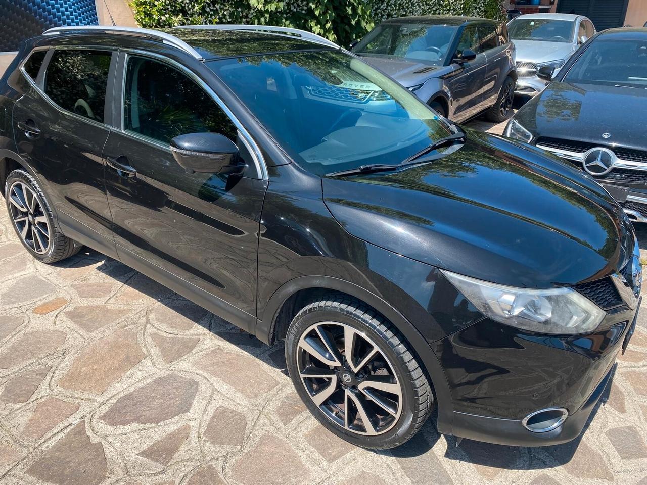 Nissan Qashqai 1.5 dCi GANCIO TRAINO -GARANZIA