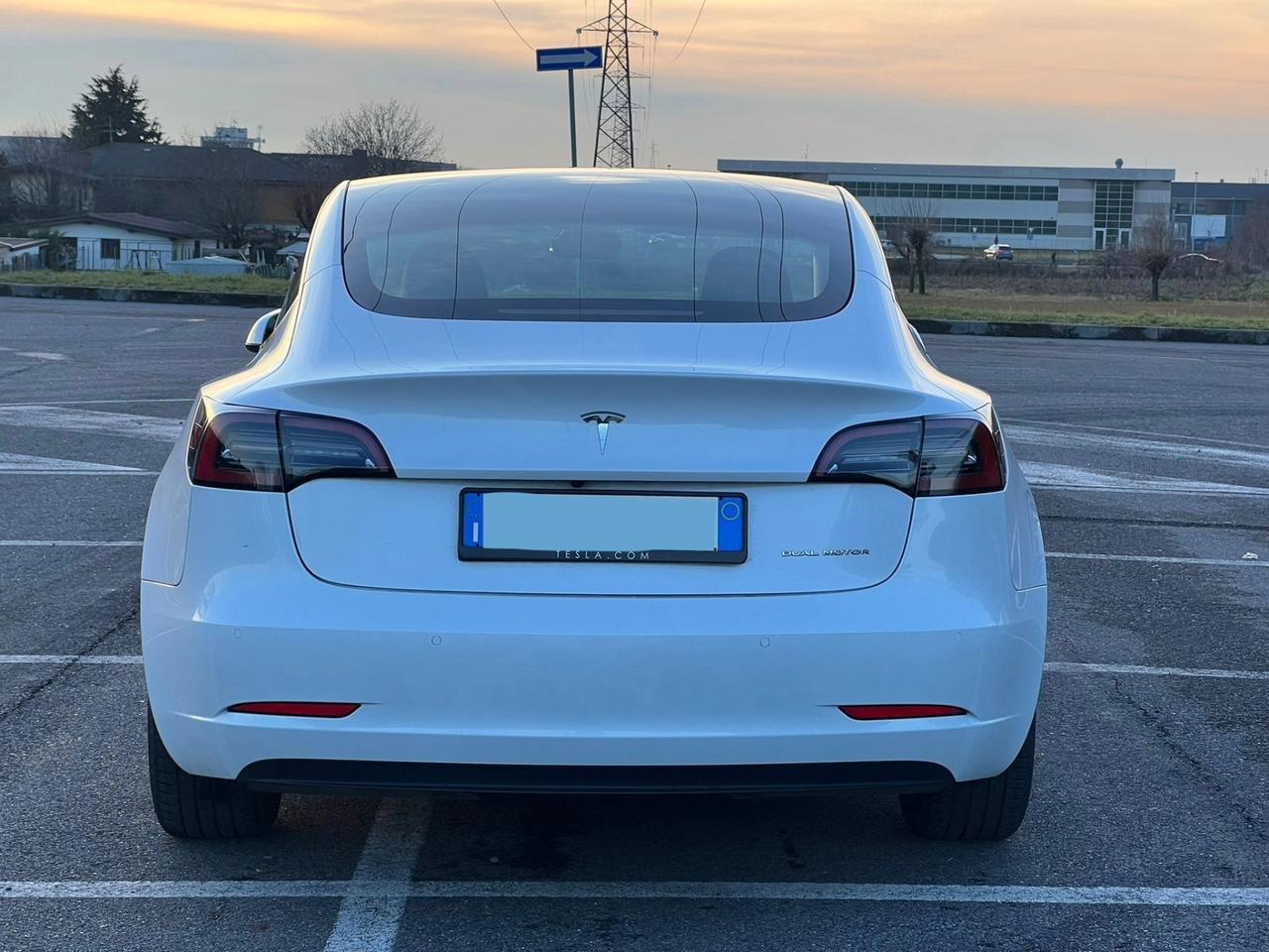 Tesla Model 3 Long Range Dual Motor AWD