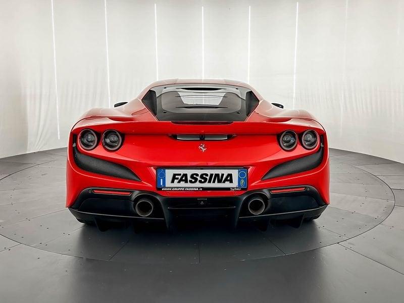 Ferrari F8 Tributo Coupé V8 670cv