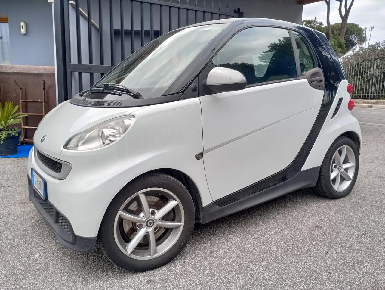Smart ForTwo 800 40 kW coupé passion cdi