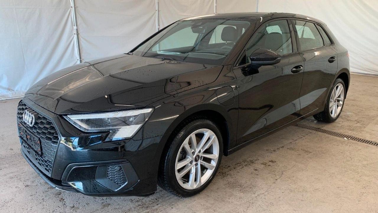 Audi A3 SPB 40 TFSI e S tronic Business Advanced
