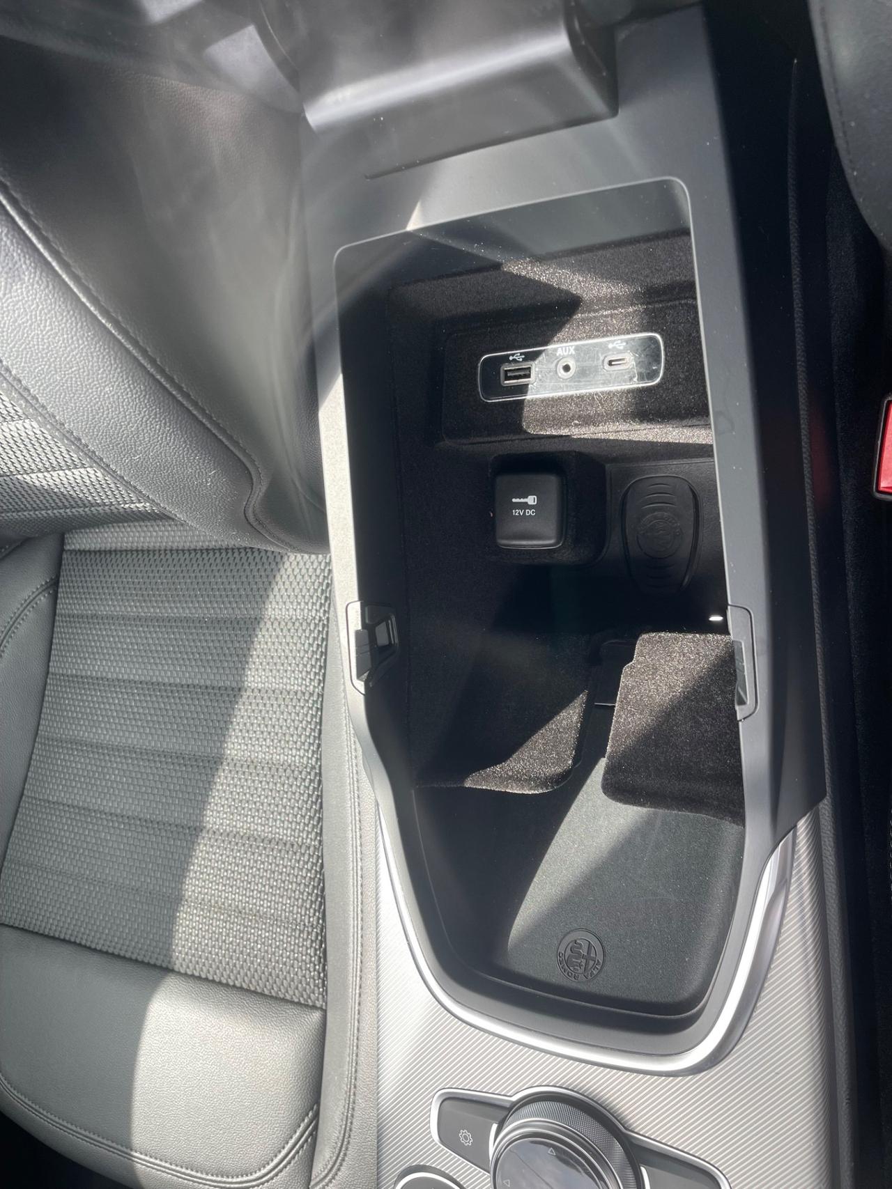 Alfa Romeo Stelvio 2.2 Turbodiesel 190 CV AT8 RWD Sprint