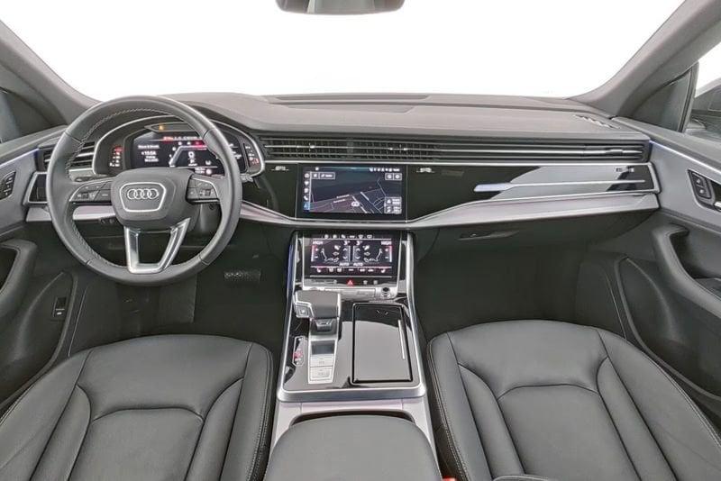 Audi Q8 45 TDI 170kW quattro tip. MATRIX PELLE HEAD-UP SOSPENSIONI