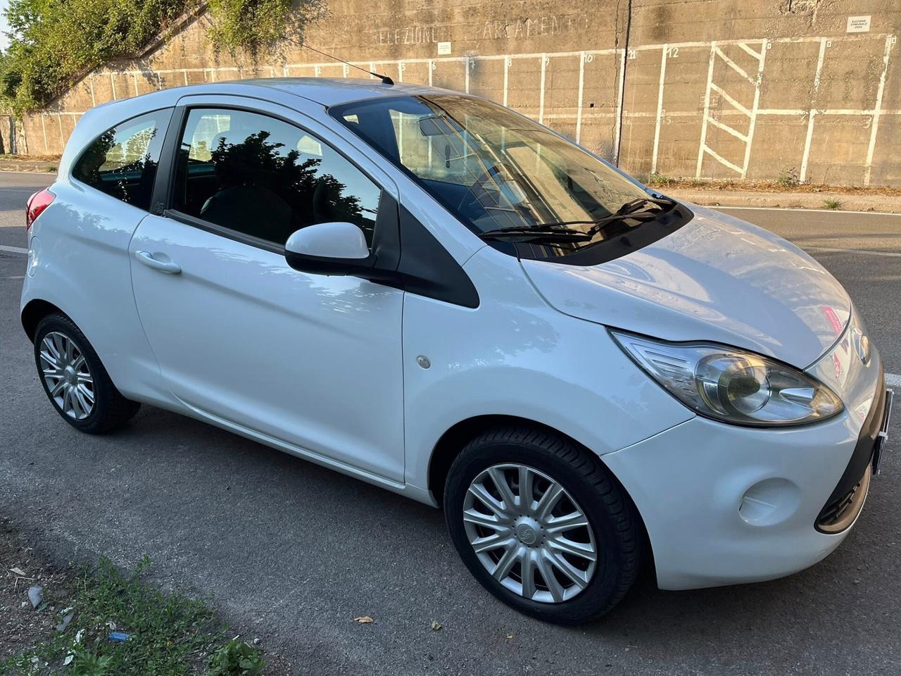Ford Ka 1.3 TDCi 75CV Titanium BUSINESS