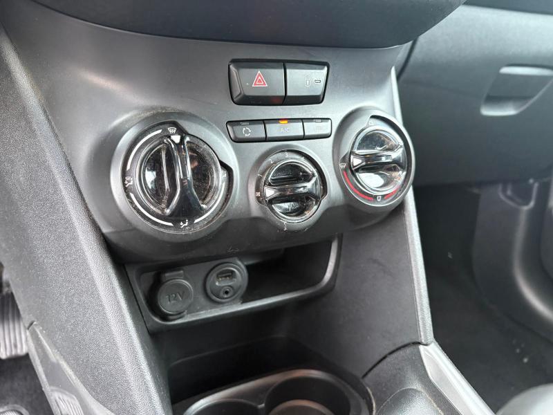 Peugeot 2008 1.6 bluehdi Active 75cv ADATTA NEOPATENTATI