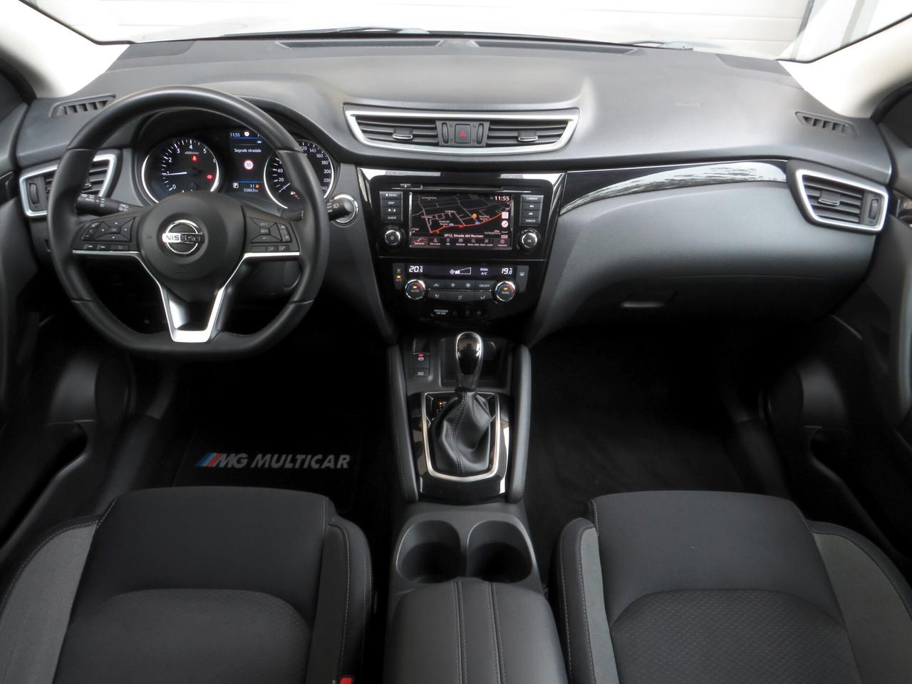 Nissan Qashqai 1.3dig-t N-Connecta 160cv tetto panorama/camera360