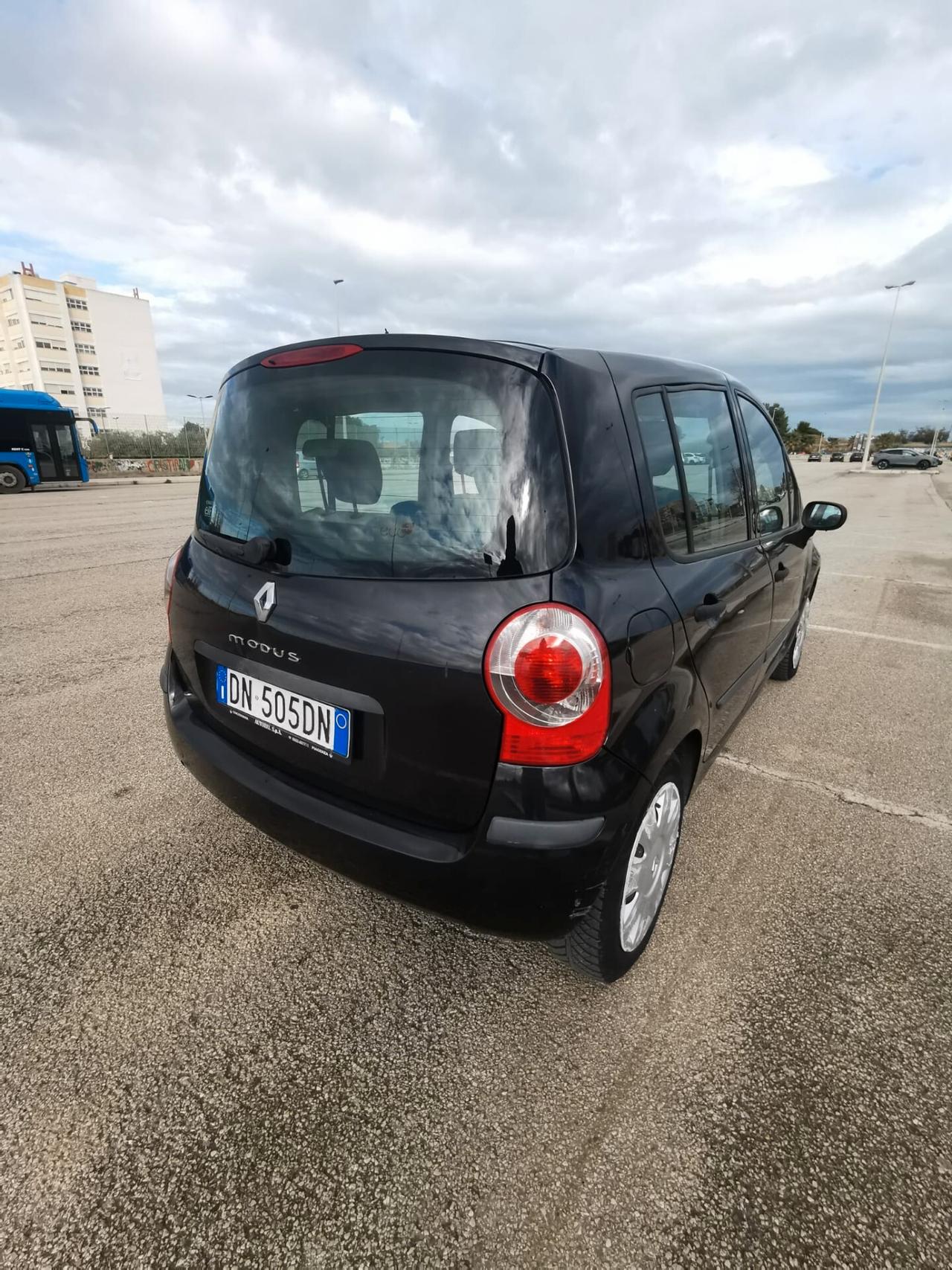 Renault Modus 1.2 16V Dynamique 2008