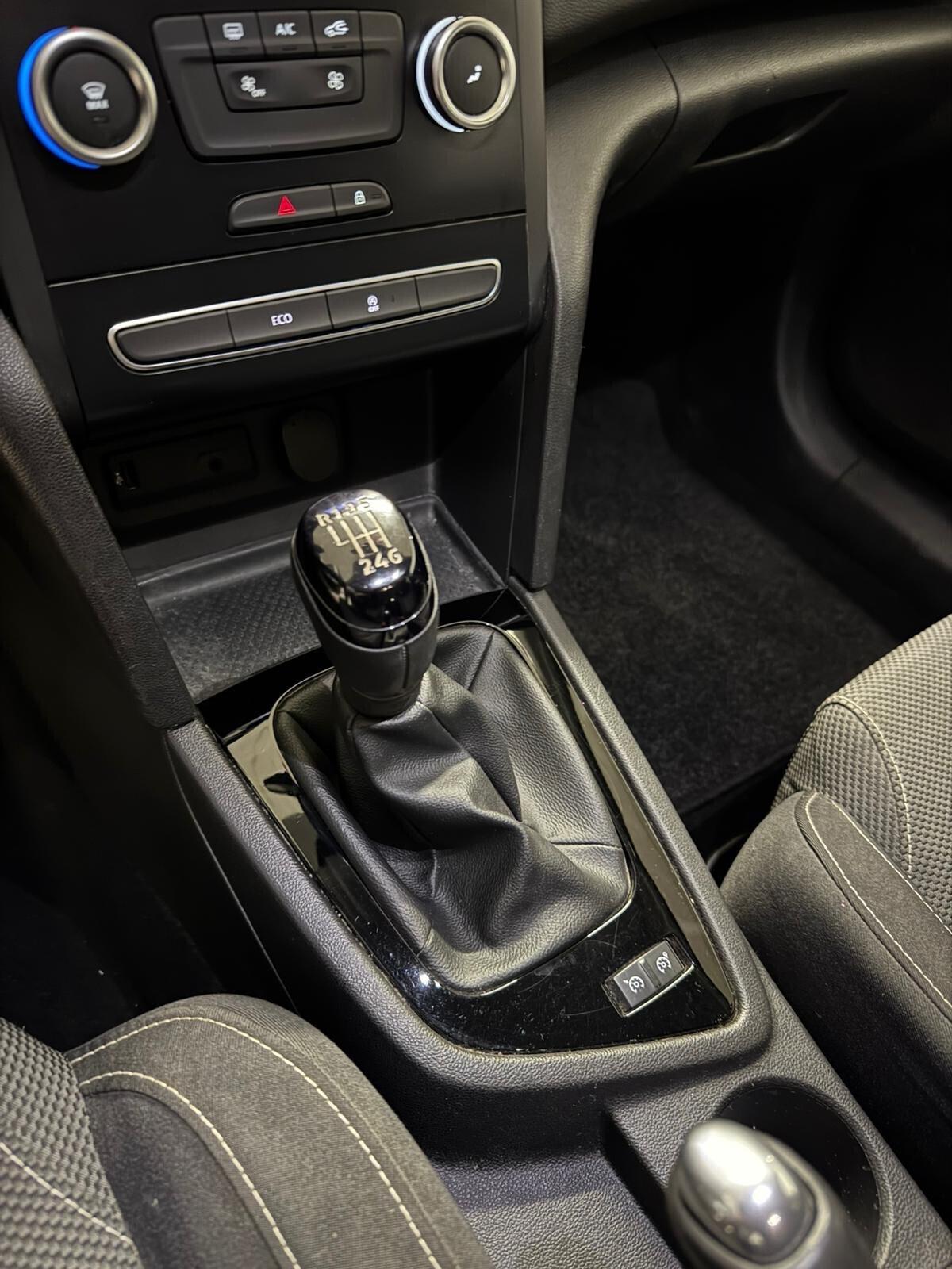 Renault Megane Mégane Sporter TCe Energy Business 2017