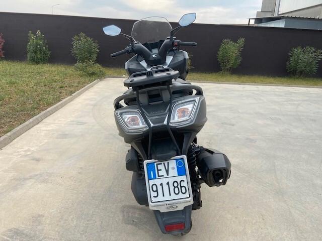 Kymco Downtown 350i TCS -2020 km 15.500