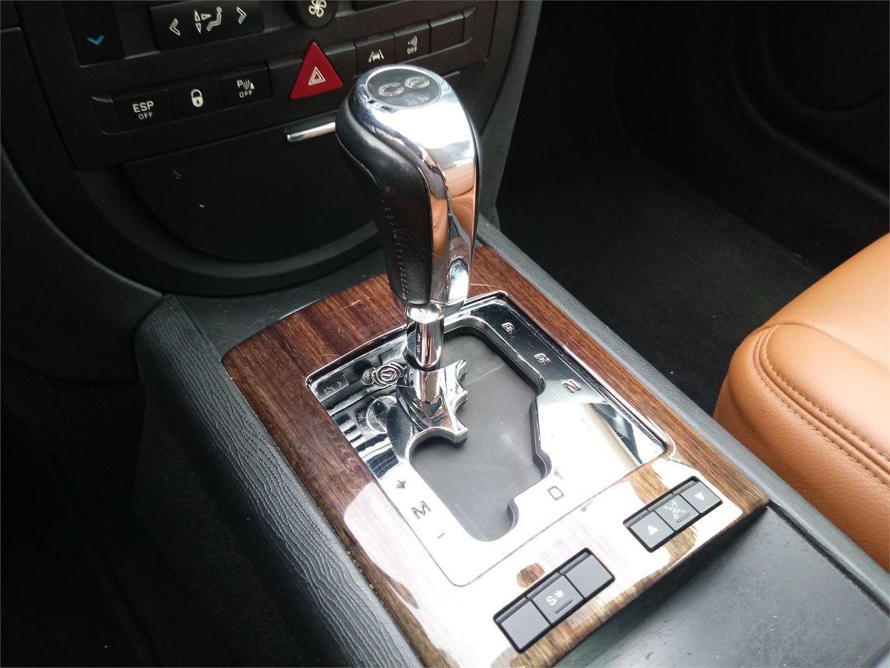 CITROEN C6 2.7 B-T HDi