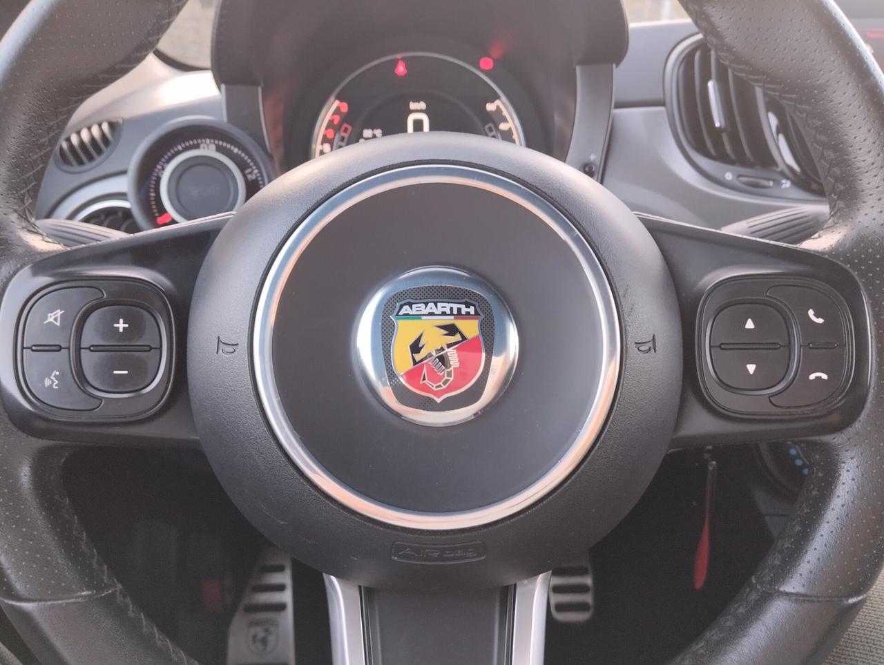 Abarth 595 1.4 Turbo T-Jet 165 CV