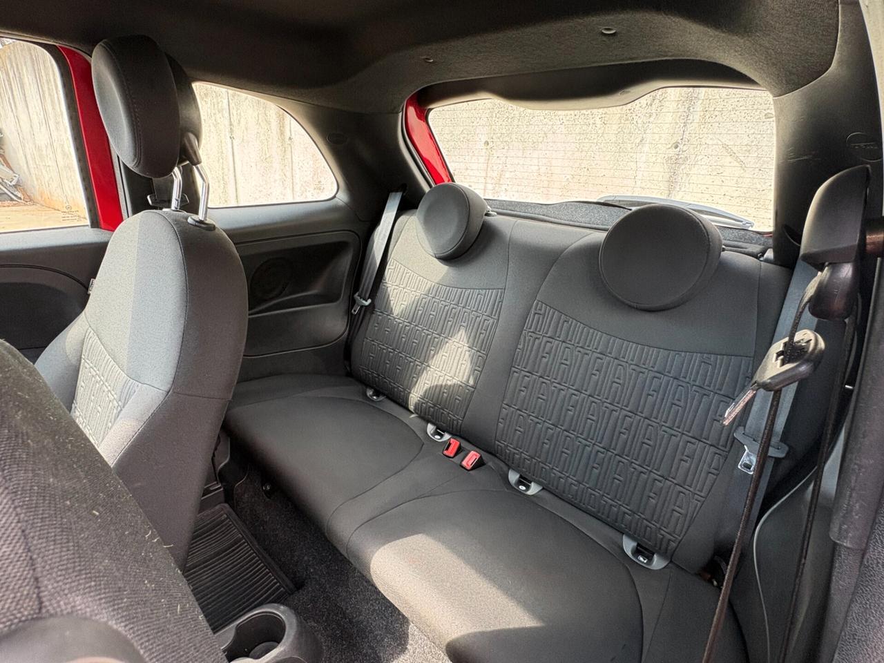 Fiat 500 1.0 benz/ibrida- 28000 km -NAVI-2021