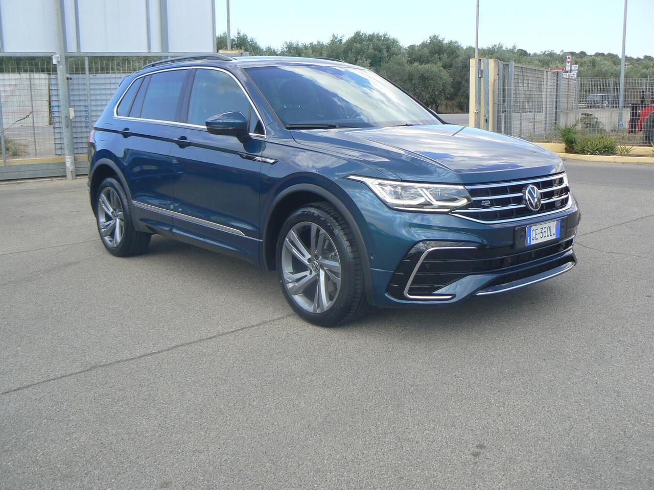 Volkswagen Tiguan 2.0 TDI 150 CV SCR DSG 4MOTION R-Line
