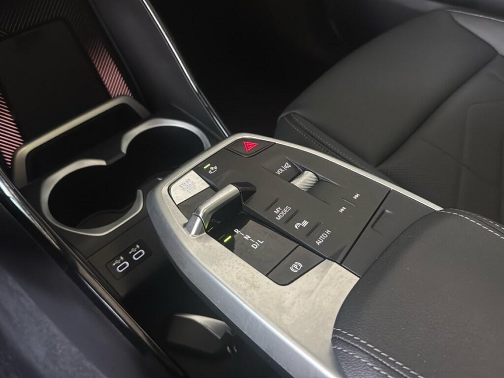 BMW X1 18 d X-Line Edition Signature sDrive DCT