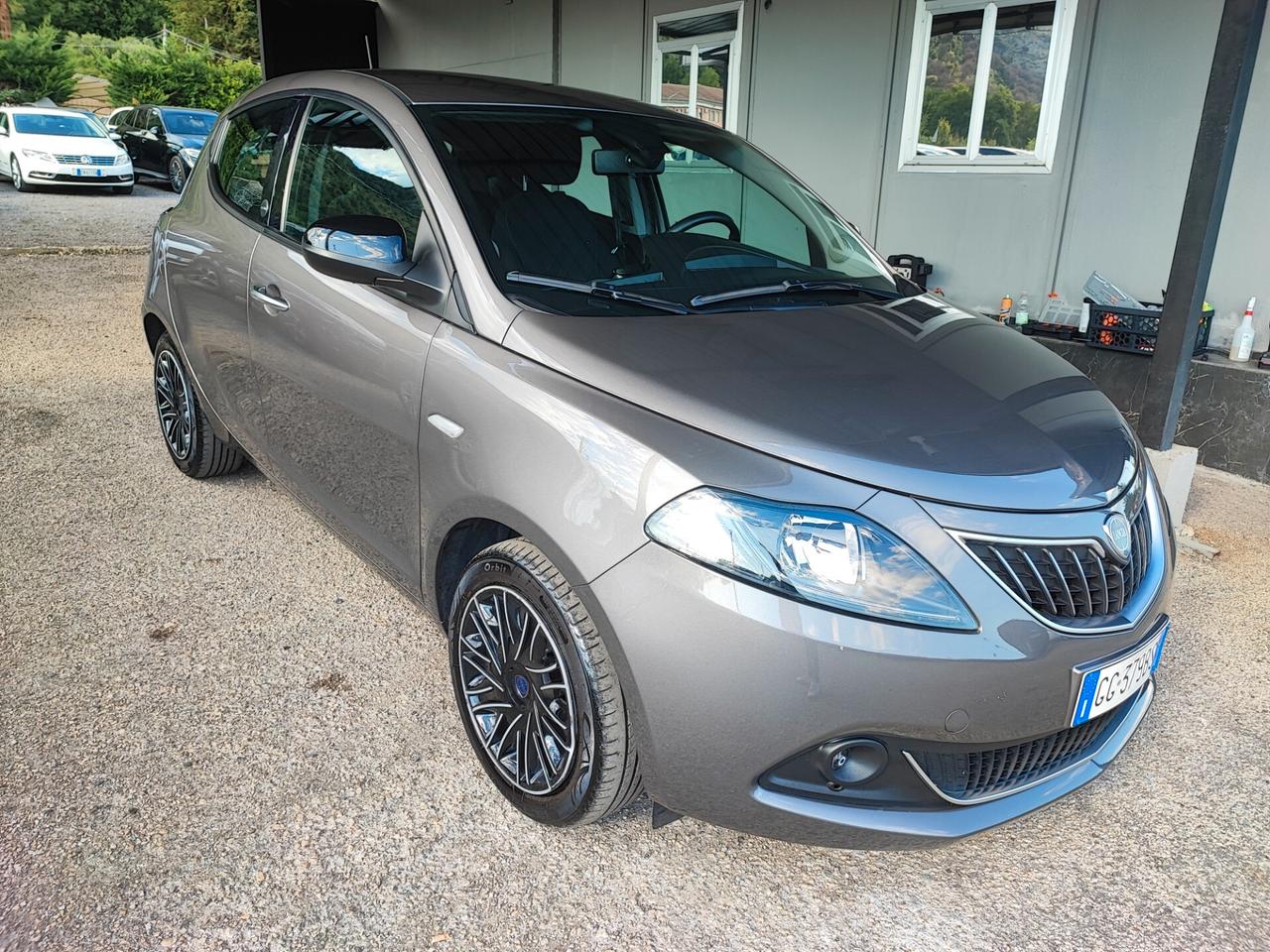 Lancia Ypsilon 1.0 FireFly 5 porte S&S Hybrid Ecochic UnYca