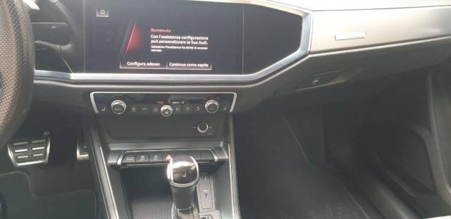Audi Q3 Sportback 35 2.0 tdi S line edition s-tronic