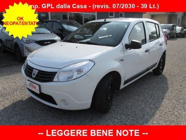 DACIA Sandero 1.4 8v GPL - OK Neopatentati - "LEGGERE BENE NOTE"