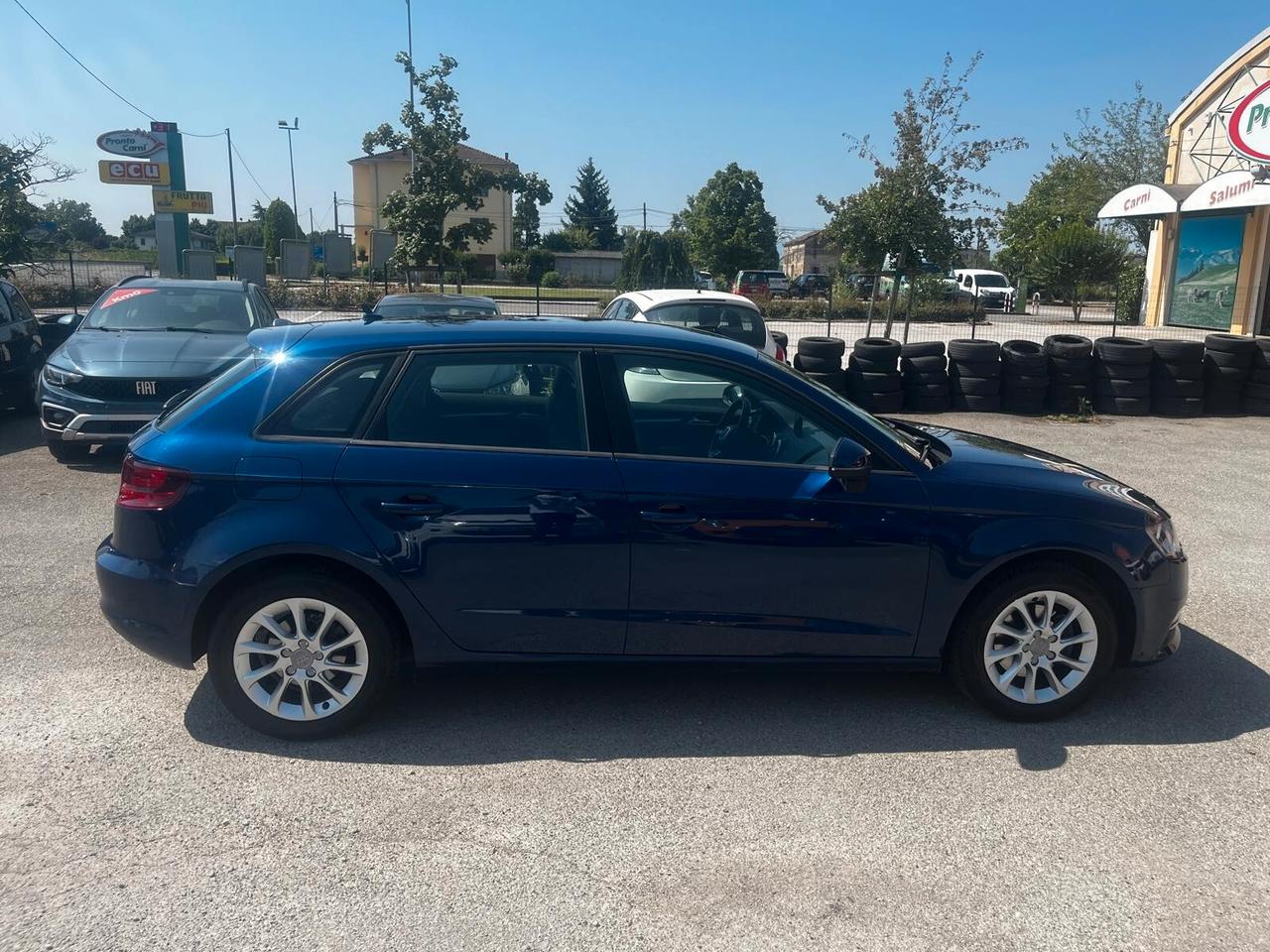 Audi A3 1.6 TDI Attraction