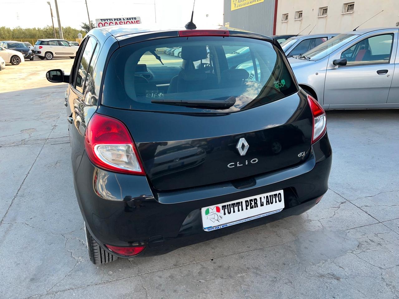 Renault Clio 1.5 dCi 75CV 5 porte - 2011