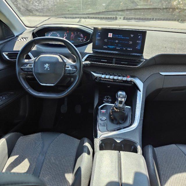 PEUGEOT 3008 BlueHDi 130 Allure