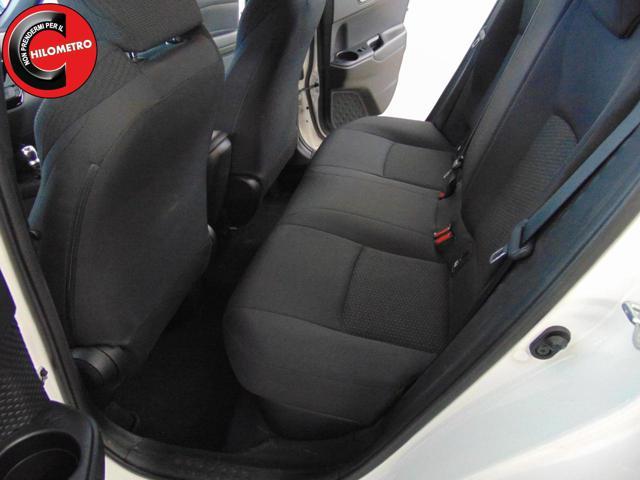 TOYOTA C-HR 1.8 Hybrid E-CVT Business