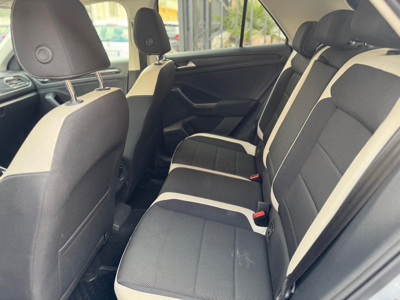 Volkswagen T-Roc 1.6 TDI SCR Advanced BlueMotion Technology