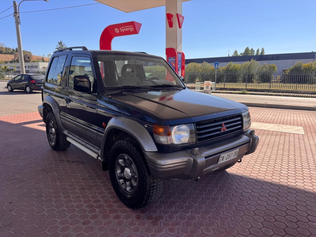 Mitsubishi Pajero 2.5 TDI Metal-top SS GLX Comfort