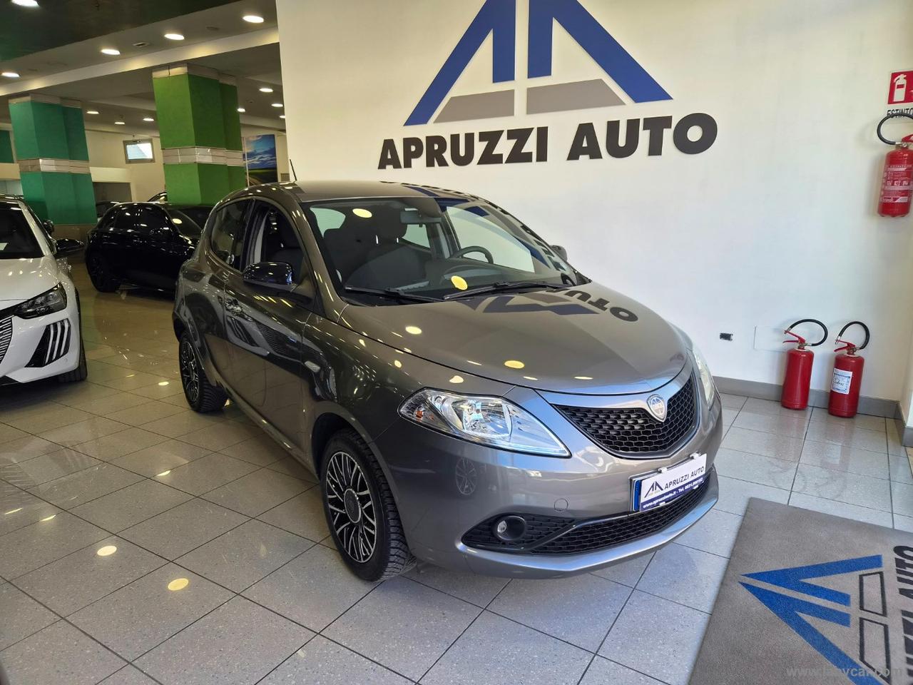 LANCIA Ypsilon 1.2 69 CV 5p. GPL Ecochic Gold
