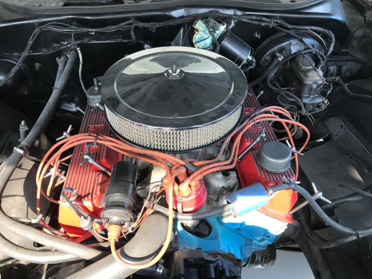 Ford Gran Torino Black & Gold