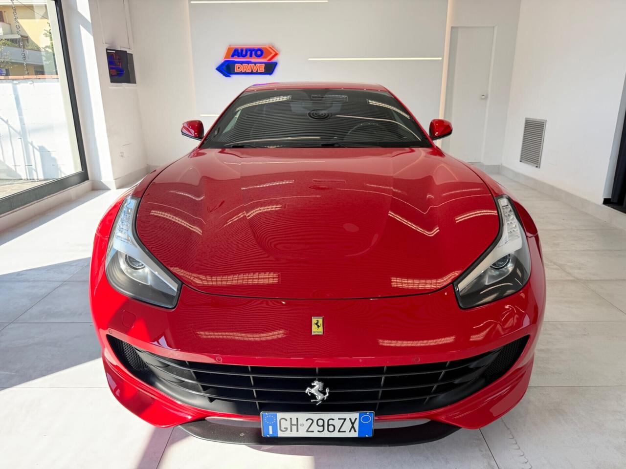 Ferrari GTC4 Lusso T