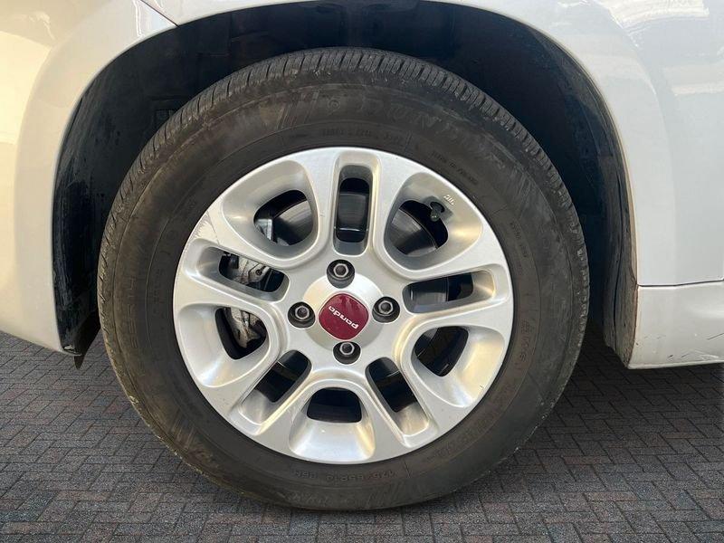 FIAT Panda Panda 1.2 Lounge 69cv E6