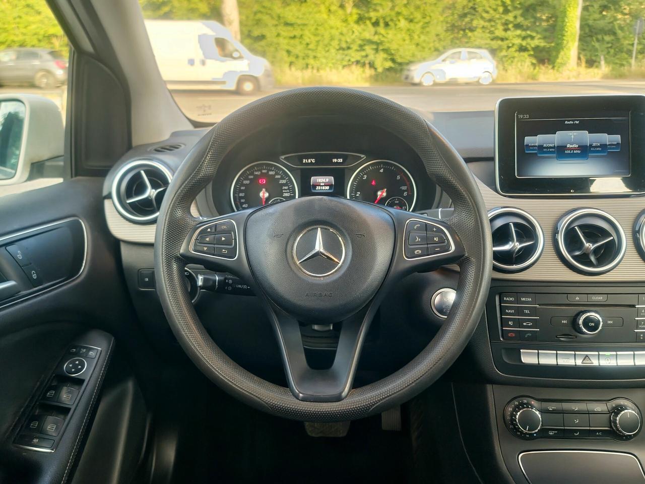 Mercedes-benz B 200 B 200 d Automatic Executive 2019-E6 Manuale