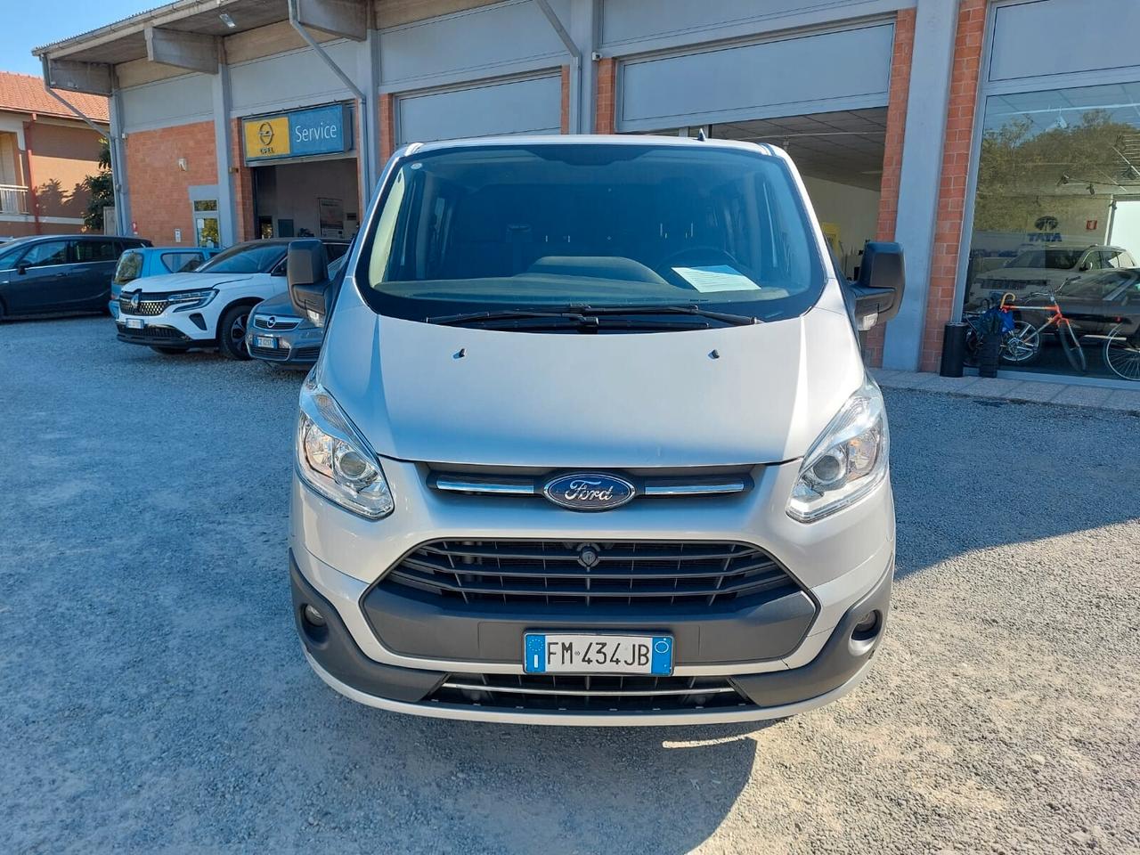 Ford CUSTOM AUTOCARRO 6 POSTI GANCIO TRAINO EURO 6B