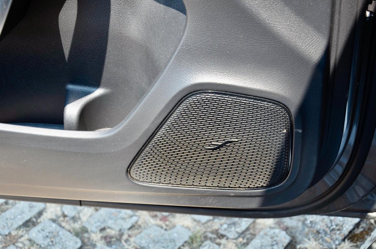 MERCEDES-BENZ A 180d PREMIUM AMG LINE 116cv AUTO, TETTO, HI-FI PREMIUM, EURO 6D, UFF ITALIANA, LUCI 64 COLORI, PERMUTE