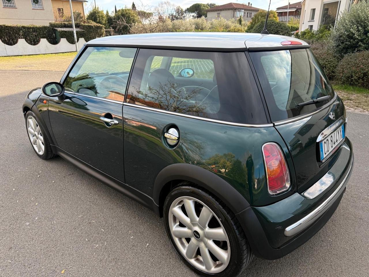 Mini 1.6 16V Cooper