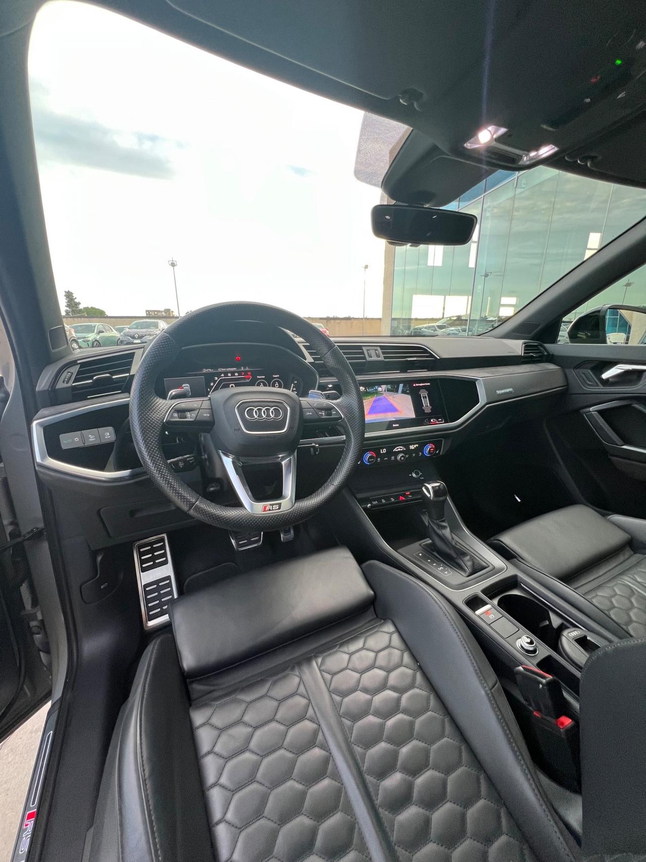 Audi RSQ3 SPB quattro 2.5 400CV s-tronic - possibilità noleggio no scoring