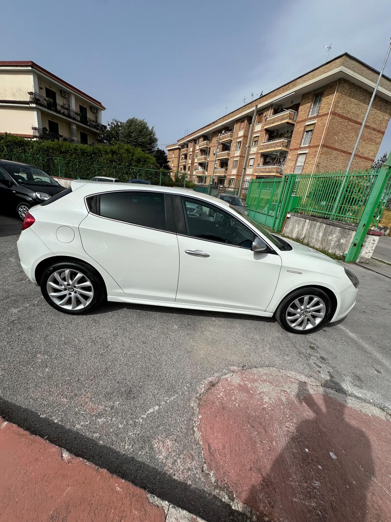 Alfa Romeo Giulietta 1.6 JTDm-2 105 CV Distinctive