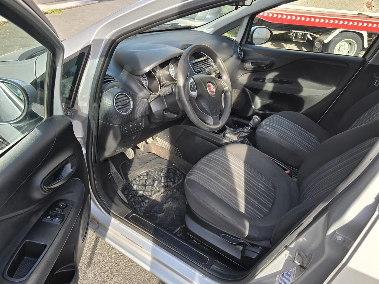 Fiat Punto evo 1.2 dynamic 130 mila km perfetta neopatentati ok