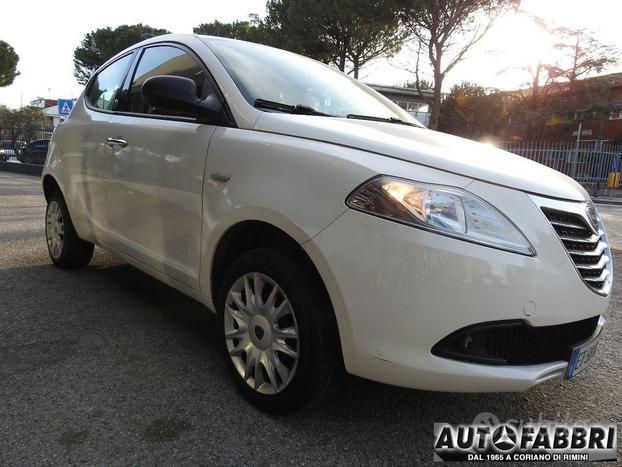 LANCIA - Ypsilon - 0.9 T.Air 85 CV 5 porte Metano