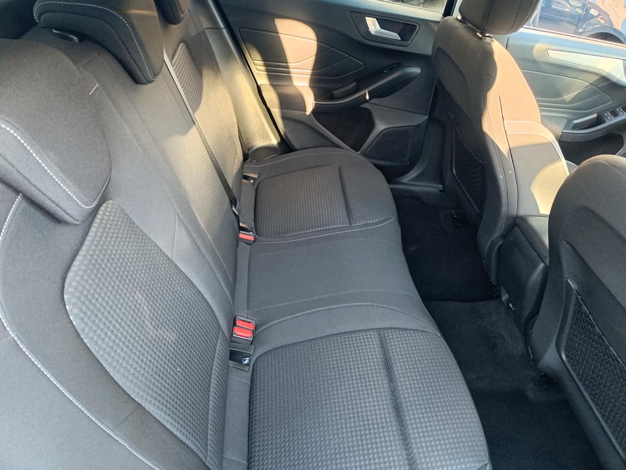 Ford Focus 1.0 EcoBoost 100 CV 5p. Business