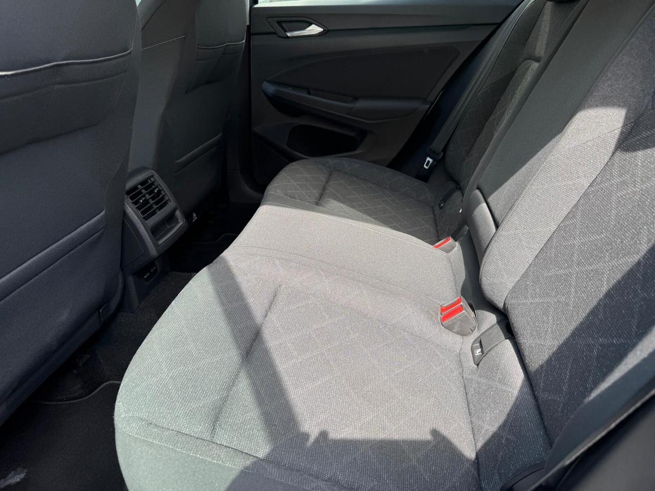 Volkswagen Golf 1.0 TSI EVO Life