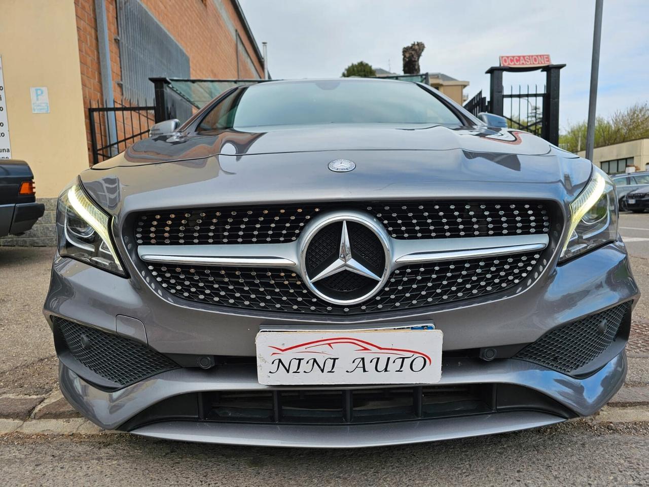 Mercedes-benz CLA 250 211cv Premium*AMG*Pelle*Navi*Bi-Xeno*Pdc*18*