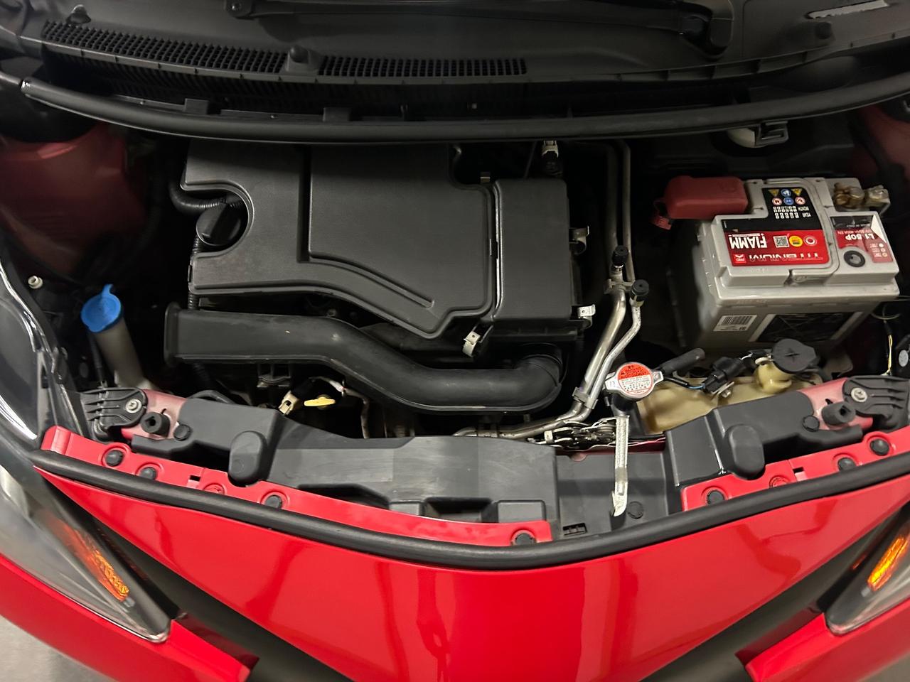 Toyota Aygo 1.0 VVT-i 69 CV 5 porte x-clusiv MMT