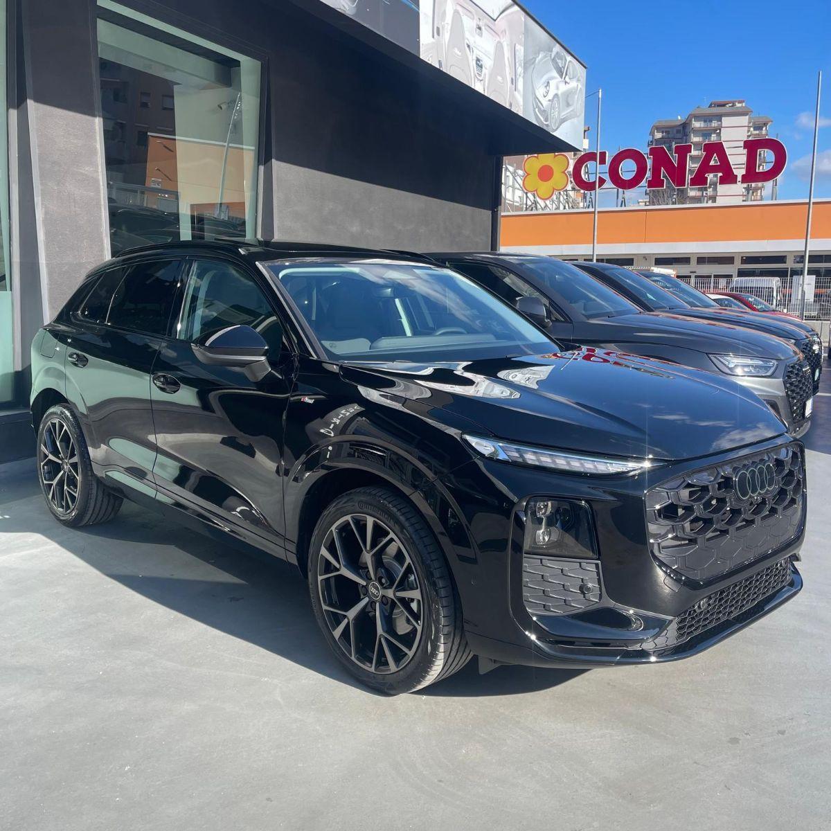 AUDI - Q3 - 35 TDI MY 26 KM ZERO