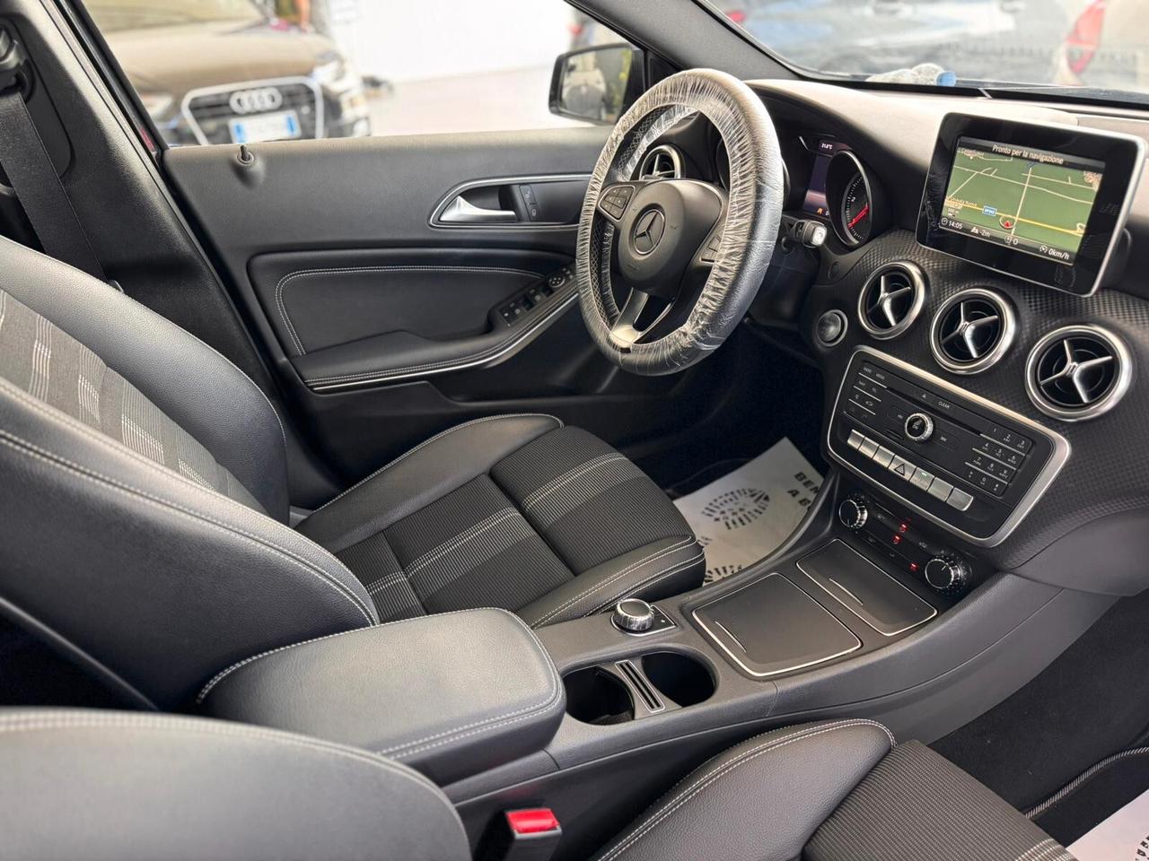 Mercedes-benz A 180 d Automatic Premium