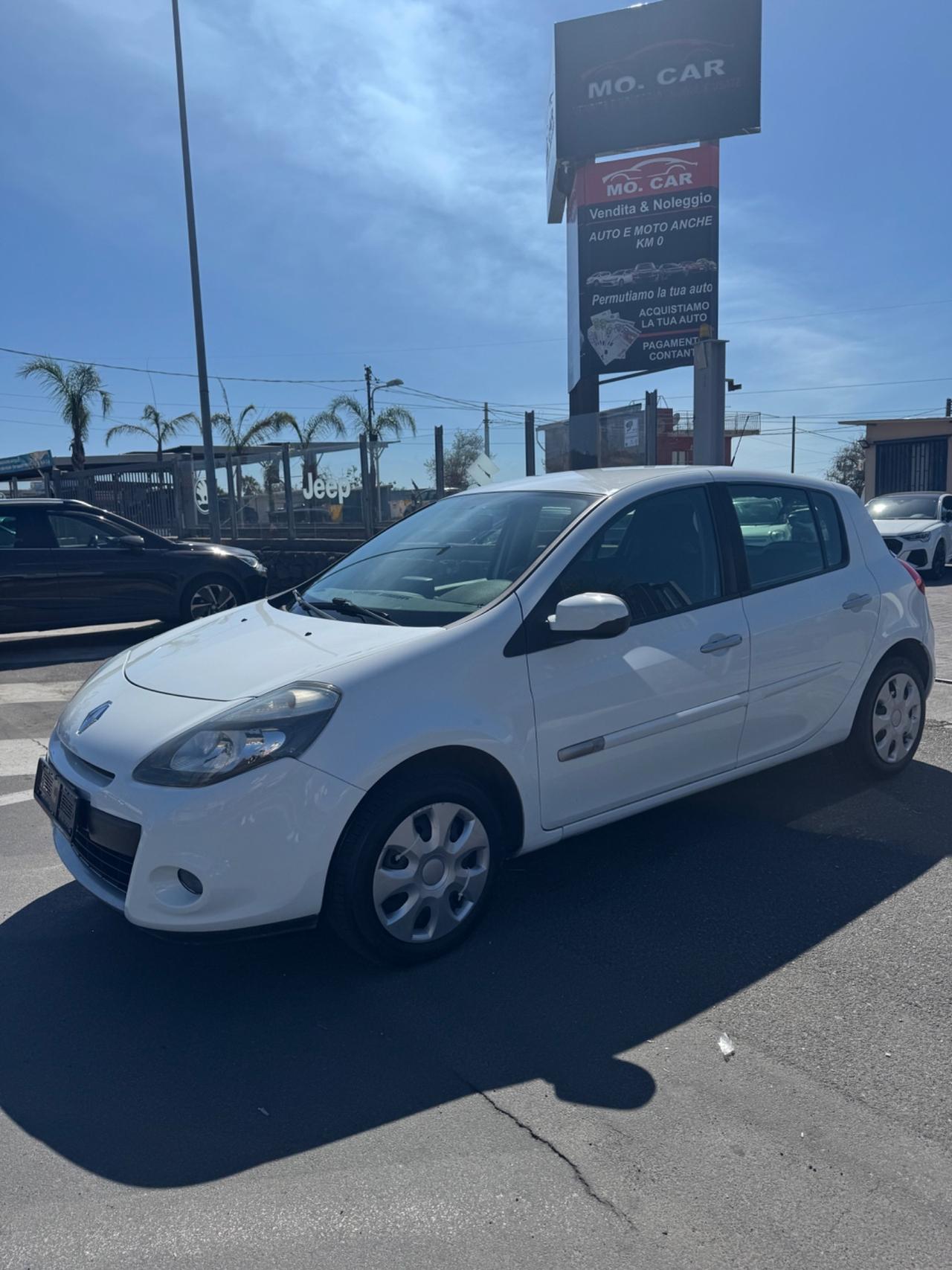Renault Clio 1.2 16V 5 porte Luxe