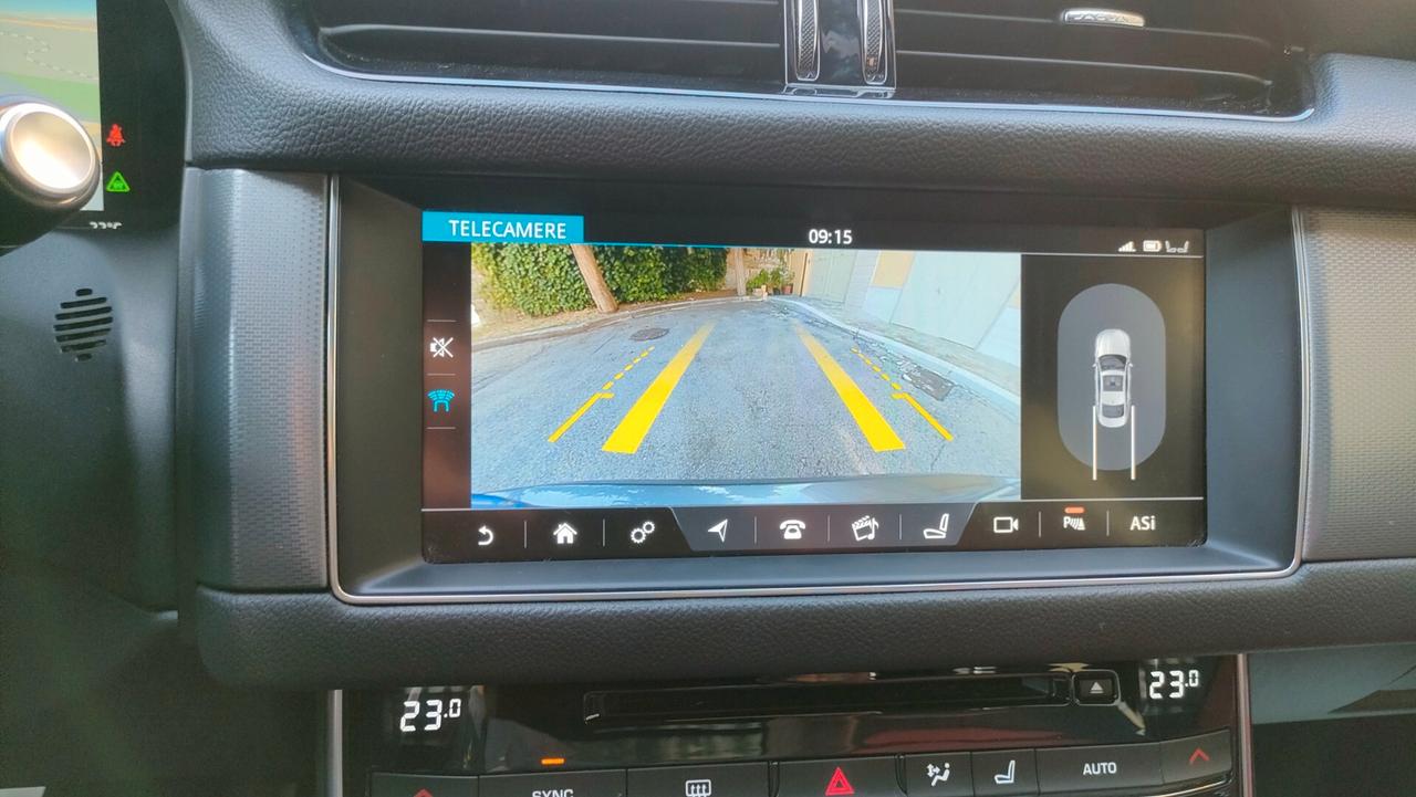 Jaguar XF 2.0 D 180 CV R-Sport