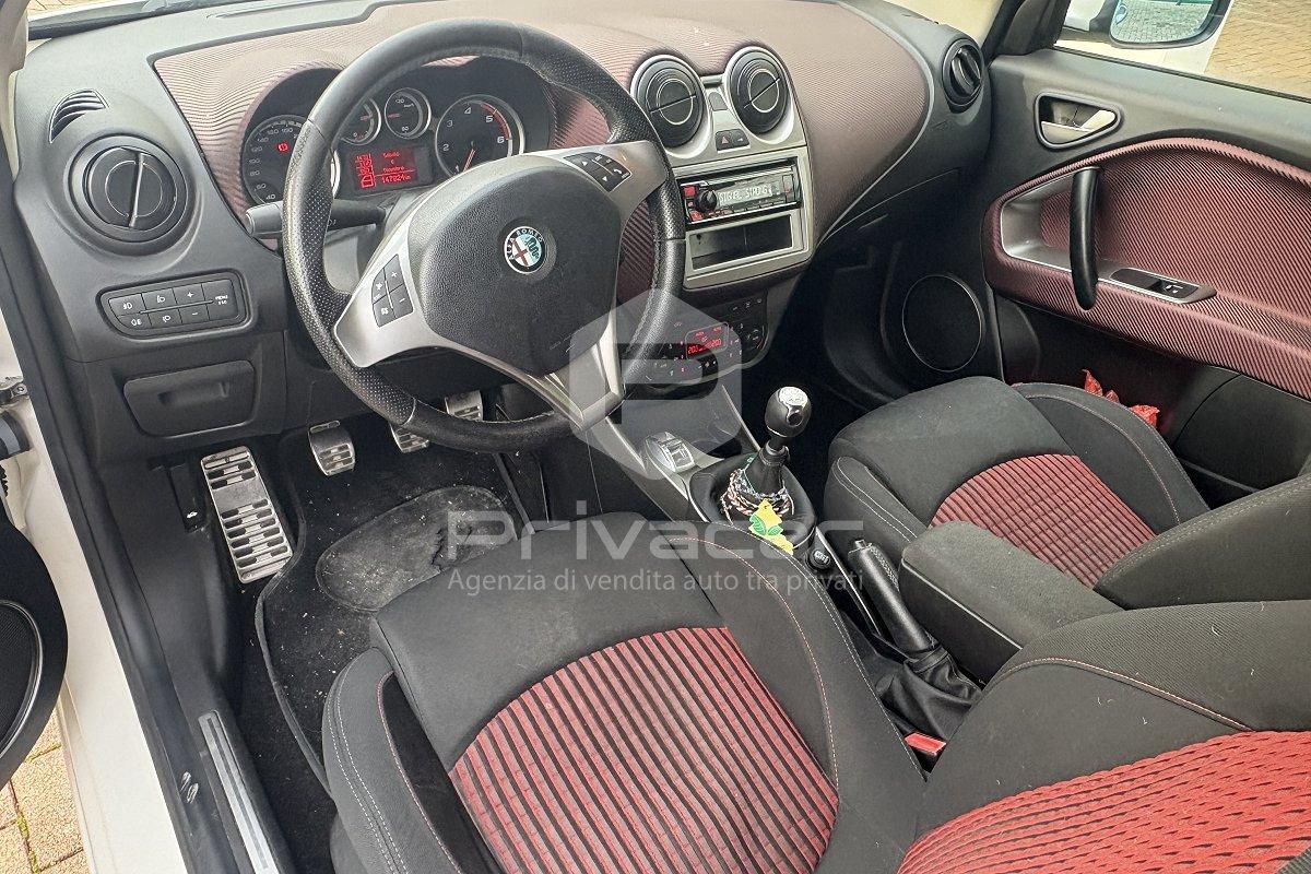 ALFA ROMEO MiTo 1.6 JTDm 16V Distinctive Sport Pack