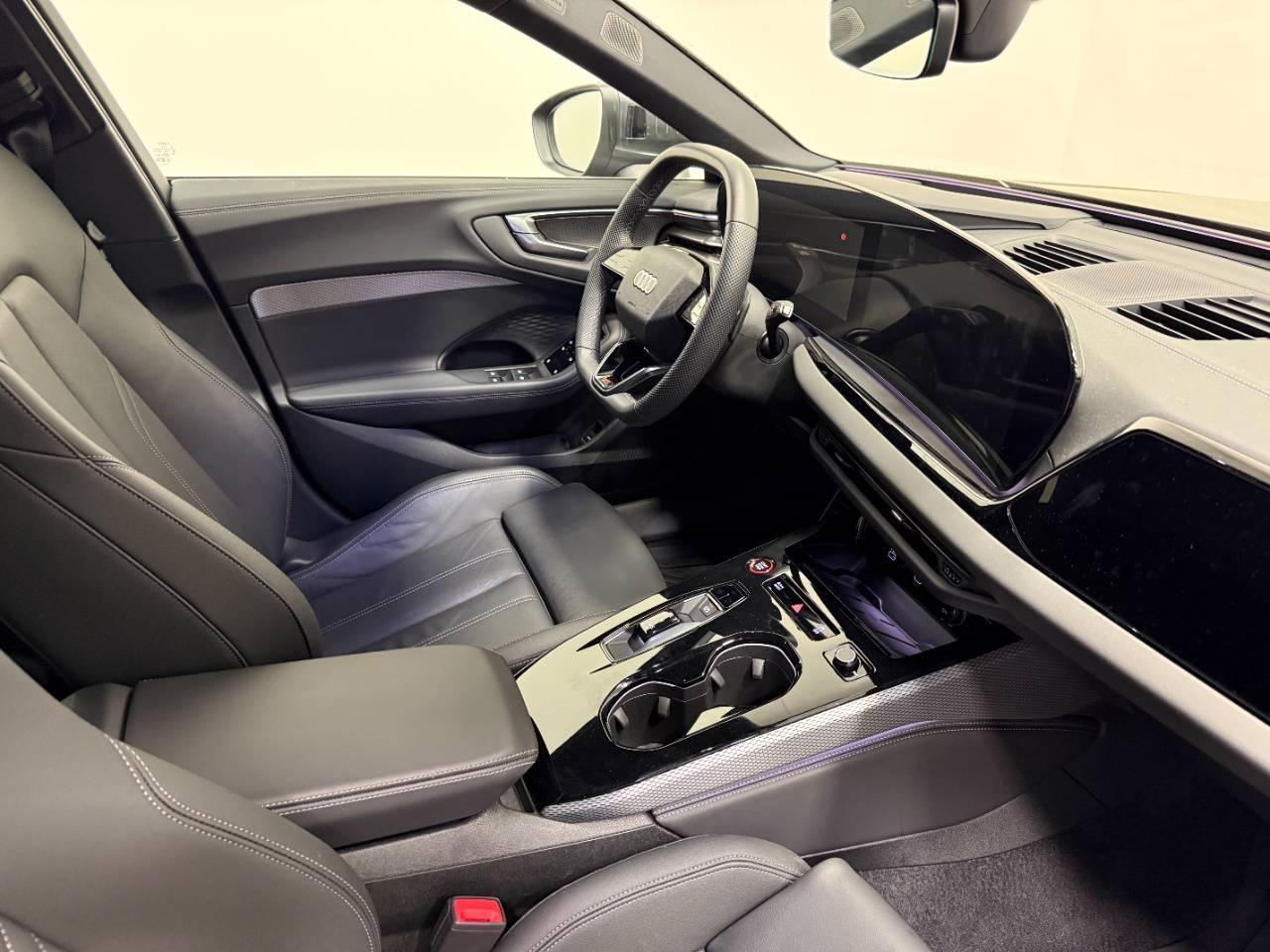 AUDI A5 AVANT TDI MHEV S-TRONIC S LINE EDITION